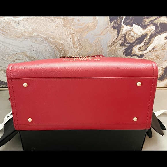 Sold! Chanel Medium Deauville Caviar Studded Red Leather Tote - Picture 8 of 15